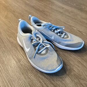 Nike Flex Experience RN 8 in ‘White Pure Platinum’